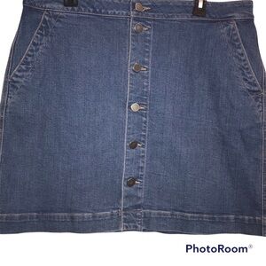 Loft Denim Jean Woman’s Skirt Button Front Mini Skirt Blue Size 14